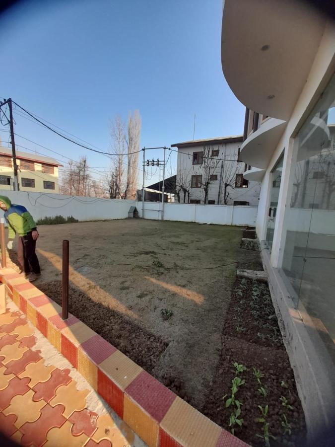Hotel Zoon Dabb Srinagar Airport Kashmir Srīnagar Exterior foto