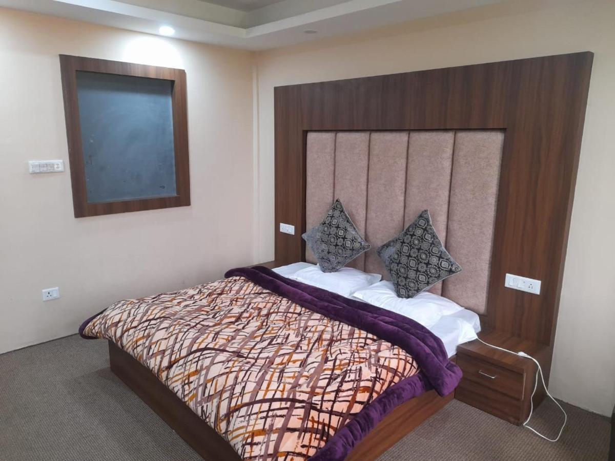 Hotel Zoon Dabb Srinagar Airport Kashmir Srīnagar Exterior foto