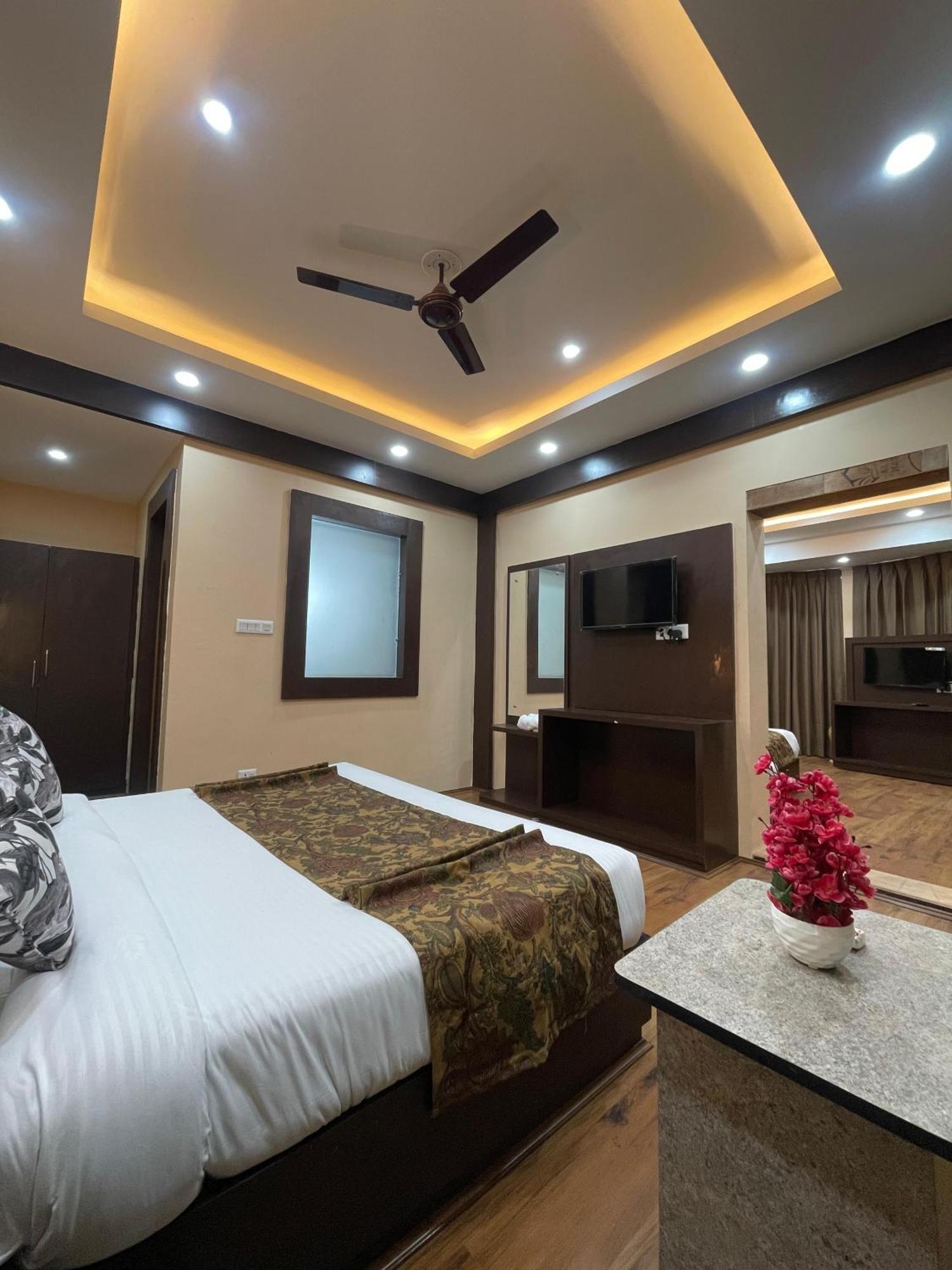 Hotel Zoon Dabb Srinagar Airport Kashmir Srīnagar Exterior foto