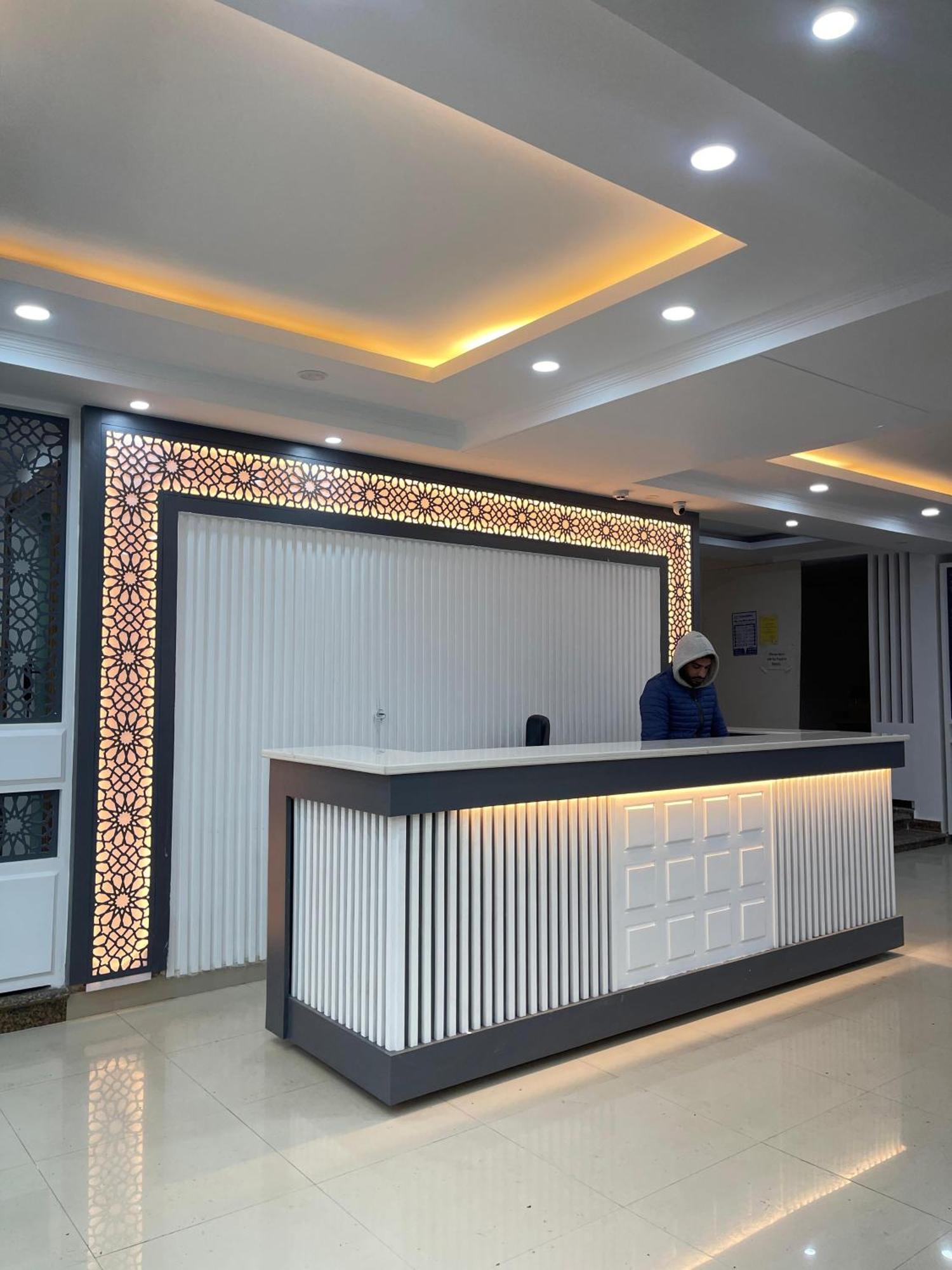 Hotel Zoon Dabb Srinagar Airport Kashmir Srīnagar Exterior foto